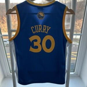 Golden State Warriors Steph Curry jersey #NBA
With matching shorts